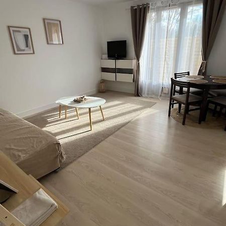 Petite Maison Cosy En Campagne Neuilly (Yonne) Exterior foto